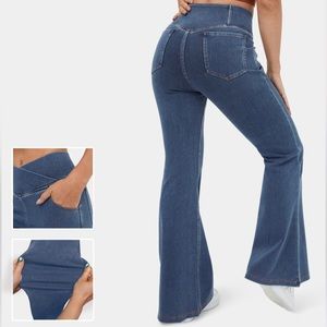 High Waisted Crossover Pocket
Washed Stretchy Knit Denim Super Flare Pants